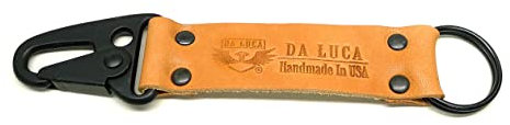 Da Luca Made in USA Leder V2 Schlüsselanhänger (PVD) Essex Dublin Chromexcel Shell Cordovan Horween Leder, Natürlicher Essex, 4.75 L x 1 W x .25 D