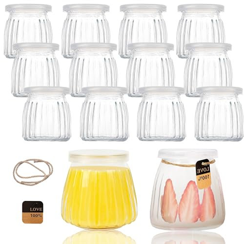 Kiswleon Lot de 12 bocaux à yaourt en verre transparent de 200 ml avec couvercle - Petits pots à confiture transparents avec étiquette et cordon - Petits bocaux pour jus, yaourt, confiture, céréales