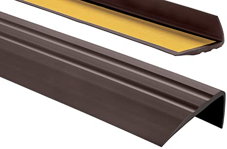 Profilo per bordi scale 50mmx25mm, 150 cm - Profilo angolare in PVC autoadesivo, Paraspigolo - Strisce antiscivolo per gradini - Marrone scuro