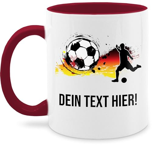 Tasse Tassen 325ml - 2026 Fussball WM Fanartikel - Fußballer Germany Personalisiert mit Namen Deutschland - 325 ml - Bordeauxrot - fan fußball-fanartikel fußball em 2024 mug fussballtasse