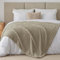 BEDELITE Kuscheldecke Flauschig Decke Groß - weiche Flanell Decken Beige 220x240 für Bett, Deko Streifen Cord Fleecedecke als Tagesdecke für Schlafzimmer, XXL Blanket Wide Use