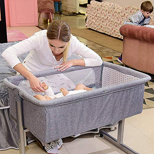 2 in 1 Babybett und Babywiege, Beistellbett Baby, Kinderbett mit Rollen, Moskitonetz, Lagerungstasche und Matratze,4 Räder mit Bremse Ergonomische Matratze Tasche-96 * 57 * 77cm-grau