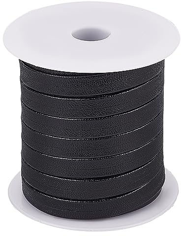 BENECREAT 22.5 Yards Schwarze Flache PU-Lederstreifen, 10 mm Lederbesatzband Doppelseitiges Leder-Schrägband Für Taschen, Schuhe, Bekleidungszubehör, Schmuckherstellung, 0.8mm Dick