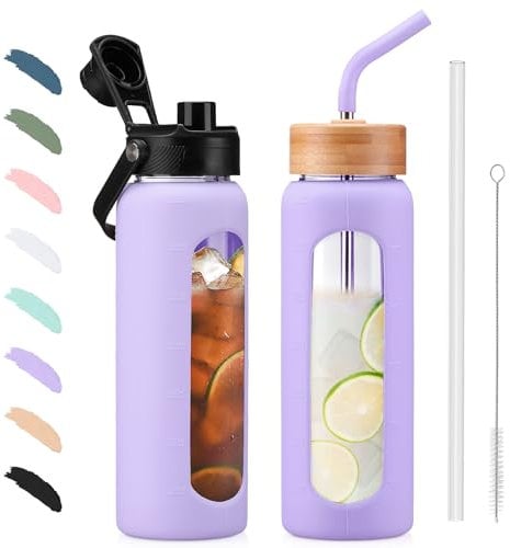 BLUEGO 700ml Glaswasserflasche mit Strohhalm und 2 Deckeln Kaffeetasse aus Glas mit Zeitmarkierung und Silikonschutz Glasbecher für Getränke Soda Cola BPA-frei, Violett