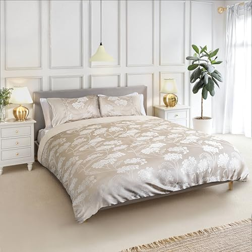 Emma Barclay Blossom - Embellished Jacquard Duvet Set in Cream - King