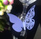 50 Stück Schmetterling Trichterwinde Tischkarten Namenskarten Glasanhänger Wandsticker für Tischdeko Hochzeit Party Haus Deco,Schmetterling Tischkarten Laser Platzkarten Namenskarten,Blau Lila