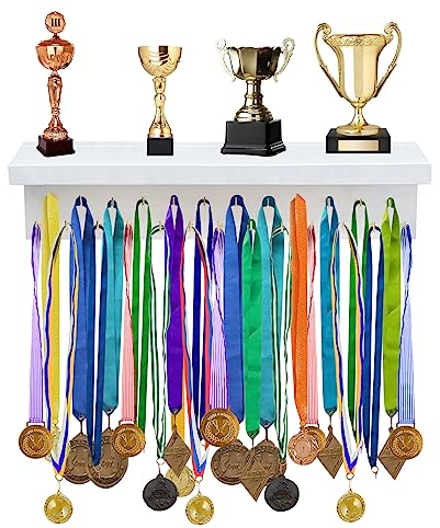 DSVENROLY Medaillenhalter Display Trophy Shelf Organizer, Stabiler Medaillenhalter Ausstellungsständer aus Holz mit 25 Stahlhaken, Medaillenhalter zur Wandmontage (1 Stück-Weiß) …