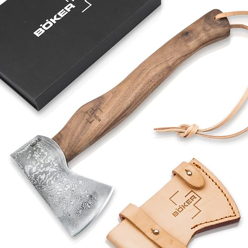 BÖKER PLUS® Appalachian Axe Damast - Premium Beil mit Damast-Blatt - Küchenbeil mit Damaskus Kopf 360 Lagen - Bushcraft-, Camping-, Jagd-, Outdoor- & Survival Axt mit Holzgriff Nuss & Leder-Scheide