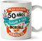 MUGFFINS Tazas 50 Cumpleaños - En Español - Me ha llevado 50 años llegar a ser increíble - 11 oz - Regalo original y divertido