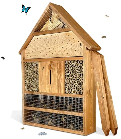 GARTENETAGE Insektenhotel XXL geölt/Naturbelassenes, massives Insektenhaus & Bienenhotel/Insektenhotel zum Aufstellen mit Pfählen/Marienkäferhaus, Schmetterlingshaus/Nisthilfe & Artenschutz