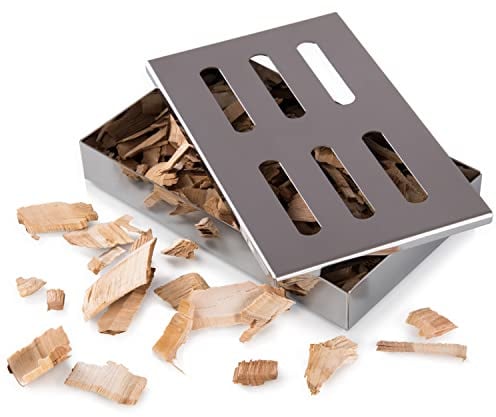 Blumtal Caja Ahumador de Alimentos - Acero Inoxidable 20x13x3,5 cm - Smoker Box Barril Ahumador Barbacoa de Carne para Parrillas de Gas, Carbon o Leña - Accesorio para barbacoa Lavable (con virutas)