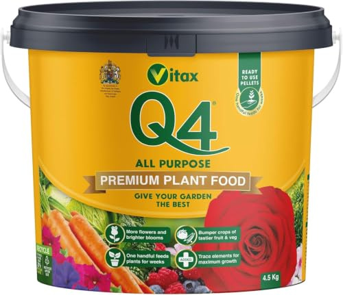 Q4 All Purpose Plant Food Enriched with Organic Nutrients Fertiliser Slow Release Bigger Yields Long Lasting Brighter Blooms