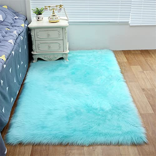 Tomifine Faux Lammfell Schaffell Teppich Super Weich Kunstfell Teppiche Dicker Flauschig Teppich Bettvorleger Sofa Matte (60x160 cm,Blau)