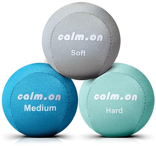 Calm.on® Anti Stress Ball für Erwachsene, 3 Quetschbälle in verschiedenen Stärken & Farben – Handtrainer & Fingertrainer für Erwachsene & Kinder, inkl. Booklet mit 12 Übungen gegen Stress – Stress.off