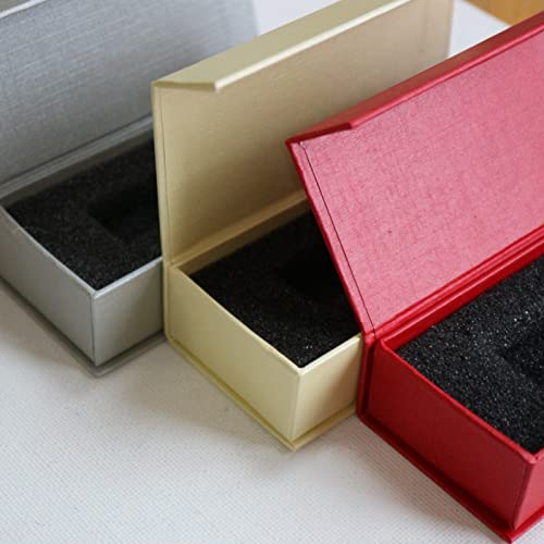 4 x Silber-Grau, Orange, Crème, Rot, Magnetische Präsentations-Geschenkschachtel für USB-Stick - Geschenkschachtel mit magnetischer Klappe.
