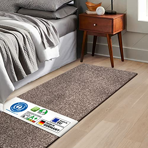 KARAT Bettvorleger Lyon - edle Velours Bettumrandung - Teppich Läufer für Schlafzimmer Wohnzimmer - Flauschiger Teppichläufer (80 x 200 cm, Braun)