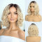 Simkaylee Blonde Perücke mit Dunklem Ansatz Locken Bob für Frauen Schulterlange Wellen Perrücke Damen Hellblond Kurz ohne Pony Mittelscheitel Short Curly Blonde Wig für Karneval Fasching Party (36 cm)