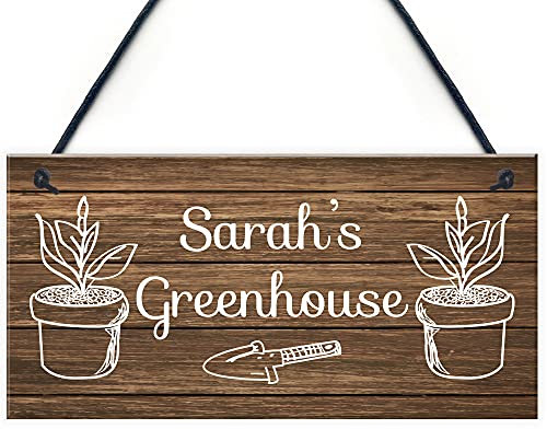 RED OCEAN Novelty Greenhouse Sign Rustic Garden Summerhouse Sign Friend Gift For Her