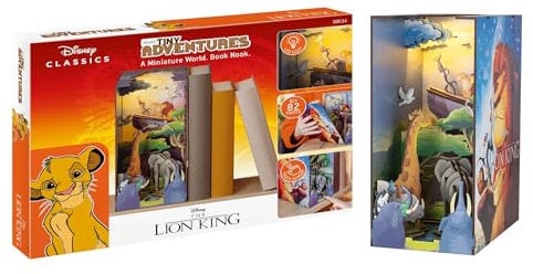 Revell Tiny Adventures Serre-Livres Le Roi Lion I Puzzle en Bois 3D Disney avec LED I Scène Simba comme Livre Miniature pour bibliothèque I Cadeau créatif pour Les Enfants, Les Fans de Film et Les