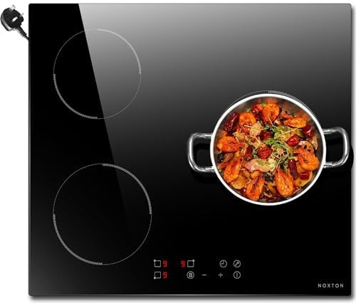 NOXTON Plaque Induction 3 Feux avec Prise, Plaque de Cuisson Induction Encastrable, Plaque Electrique avec Booster, Commande Tactile, Fonction Boost, Minuteur, Verrouillage d'enfant