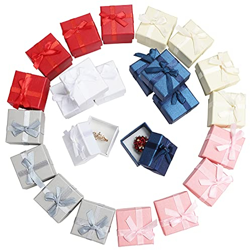 Kurtzy Geschenkbox mit Deckel für Schmuck, Ringe (24er Pack) - 4,1 x 4,1 cm - Karton Geschenkbox mit Schleife & Samt - Schmuck Box für Jubiläen, Hochzeiten & Geburtstage