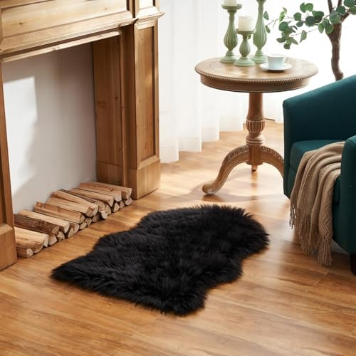 JXLOULAN Faux Fell Teppich Schwarz 30x50 cm, Longhair Flauschiger Lammfell Schaffell Teppiche Wohnzimmer Deko Weicher für Stühle Sofa Schlafzimmer Kinderzimmer