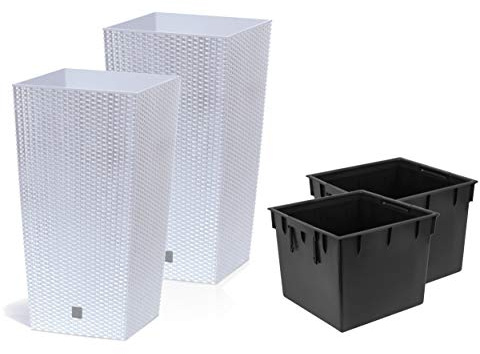 Juego de 2 macetas cuadradas altas de ratán de plástico para interiores y exteriores + juego de 26,6 litros, color blanco