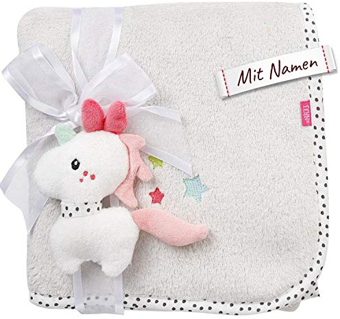 Fehn Schmusedecke mit Namen personalisiert (Bestickt), Kuscheldecke als Krabbelunterlage, Schnuffeltuch oder Zudecke, 100x75 cm (Einhorn)