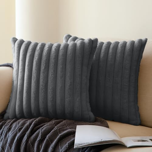 mosayt Kissenbezug grau 50x50 Plüsch Fell 2er Set weich flauschig Boho Deko Winter Sofa Kissenbezüge Kissenhülle Dekokissen Couchkissen Wohnzimmer Herbst Winter Home Decor Bett