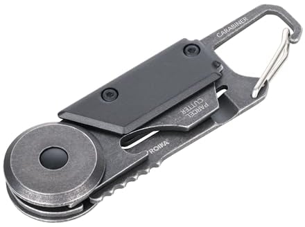 TROIKA Mini-Werkzeug mit 5 Funktionen – EGON – Paketmesser – Karabinerhaken – kleine Sägeklinge – 420 Edelstahl, Aluminium – schwarz, stonewash Original