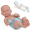 JC Toys 18500 18110 La Newborn Babypuppe Vinyl-Puppe weiß/grauem Outfit und Decke mit Tierfreund und Zubehör. Echter Junge, First Day Real Boy, 35,56 cm