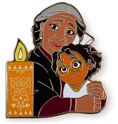 Disney Encanto Abuela & Mirabel Broche en émail édition limitée | SDCC 2022 Exclusive, Métal, Sans pierre précieuse