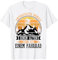 Unterschätze niemals einen alten Mann auf einem Fahrrad T-Shirt