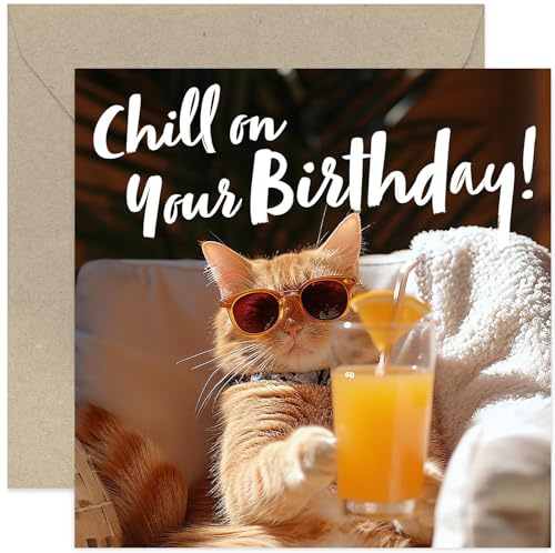 Old English Company - Lustige Katzen-Geburtstagskarte für Freunde und Familie – Chill on Your Birthday – Katze mit Cocktail-Illustration