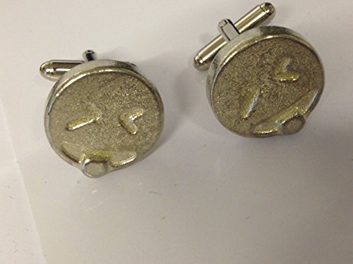 Cheeky Zunge Out Emoji-TG412 Paar Manschettenknöpfe aus feinem englischen Moderne Zinn geschrieben von uns Geschenke für alle 2016 von Derbyshire UK