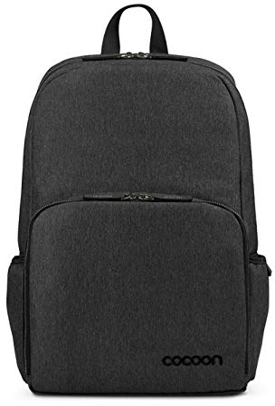 Cocoon RECESS - 15 MacBook Pro Backpack & Organizer mit elastischen Bänder / Business-Rucksack mit iPad-Fach / Leicht & Gepolstert / Daypack für Laptops / Wasserabweisend – Schwarz / 29,2x17,8x43,7cm