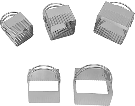 Sistema del Cortador de la Galleta, Borde Superior Redondo Inoxidable del Molde de la Galleta de la Parte Inferior Plana 5 Pedazos para Cocinar (Cuadrado)