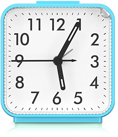 Brifit Wecker Analog Klein, Leise Ohne Ticken Wecker mit Lauter Alarm, Schlummerfunktion, Nachtlicht, Tragbarer Wecker Batteriebetrieben für Schlafzimmer Wohnbereich Büro Reisen