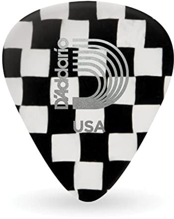 D'Addario Celluloid Plektren Schachbrett Light, 25er-Pack | D’Addario Celluloid-Plektren bieten klassischen Klang, geschmeidiges Spielgefühl, präzisen Anschlag und sichere Kontrolle.