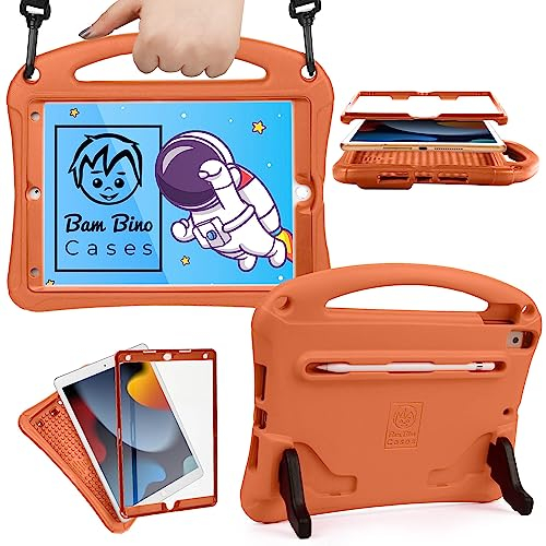 Bam Bino Space Suit Schutzhülle für iPad 9. Generation für Kinder, iPad 8. / 7. (2021/2020/2019), 10,2 Zoll (25,9 cm), leicht, stoßfest, mit Displayschutzfolie, Schultergurt, Griff, Ständer (Solar