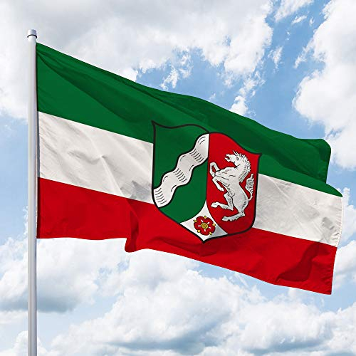 Deitert NRW Flagge 250 x 150 cm für Fahnenmast – Nordrhein-Westfalen Fahne mit Wappen (Dienstflagge), Hissflagge aus reißfestem 100% Fahnen-Polyester, NRW Fahne wetterfest und UV-beständig