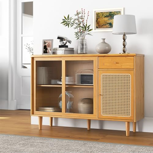 GOPLUS Meuble de Rangement en Rotin, Buffet Salle à Manger avec Portes Coulissantes en Verre Trempé, Tiroir, Meuble de Rangement en Bambou Naturel, 120x35x83cm