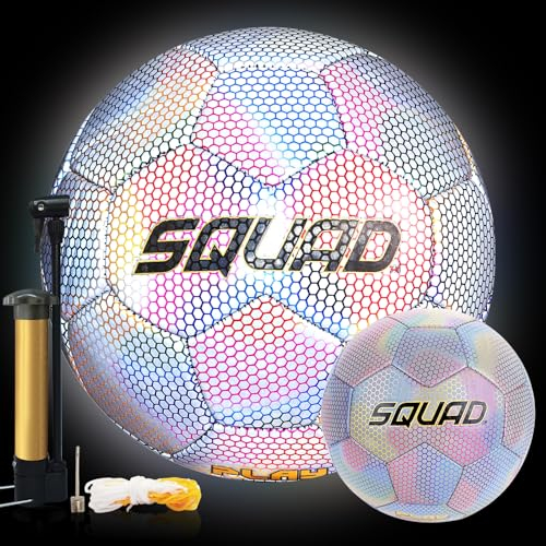 SQUAD Leuchtender Reflektierender Fußball Offizielle Größe 5 Holografisch Leuchtend im Dunkeln Fußball für Drinnen und Draußen - Ideal für Klein & Groß Fußballtraining Nachtspiele