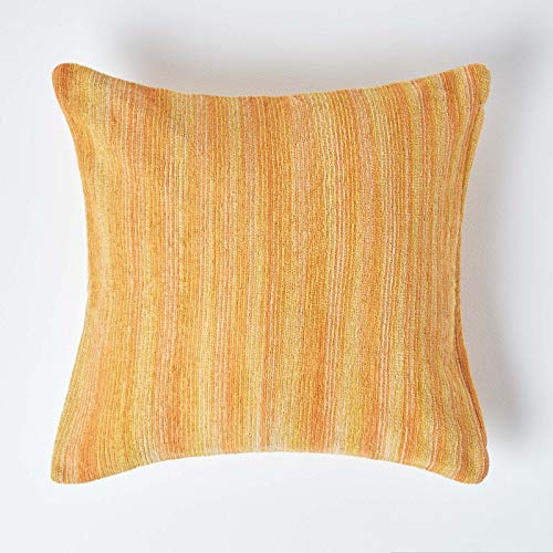 Homescapes Chenille-Kissenhülle in Streifen-Optik aus 100% Baumwolle, Terracotta-farbener Farbverlauf, Kissenbezug 45 x 45 cm für Zierkissen/Sofakissen mit Reißverschluss