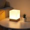 Moderne Cube Lampe de Table Abat-jour en Verre Carré Base en Bois E27 Douille Lampe de Chevet Lampe de Bureau pour Chambre étudier Hôtel restaurant Salle à manger Salon cuisine bar
