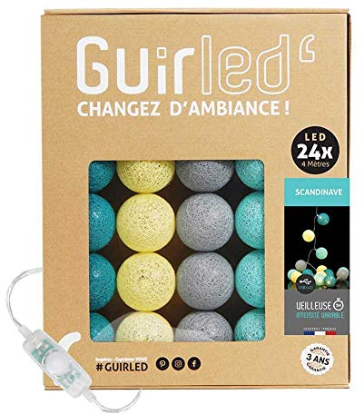 GuirLED - LED Baumwollkugeln Lichterkette USB - Baby Nachtlicht 2h - Dual USB 2A Netzteil enthalten - 3 Intensitäten - 24 Kugeln 2.4m - Scandinave