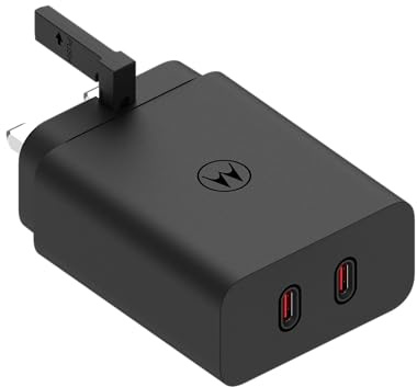 Motorola Chargers - TurboPower 125W Dual Port GaN Charger with 1M 6.5A e-marked USB-C to USB-C cable for high powered charging - IMPORTANT - Genuine Motorola Product with the 'M' logo (Paper cover).