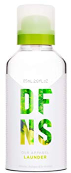 DFNS Our Apparel Launder - Der Textil Erfrischer und Entknitterer in Flight Size 85 ml