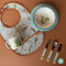PETIT JOUR - Set Repas Pour Bébé +6 Mois - Mélamine - Sans BPA - Assiette Bébé 18cm, Bol 250ml, Tasse 2 Anses 160ml, Set De Couverts, Bavoir En Toile Cirée - Pierre Lapin