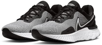 Nike Men's Nike React Miler 3Sneaker